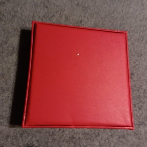 NWOT Gucci Parfums Gold Mirror - Picture 5 of 6